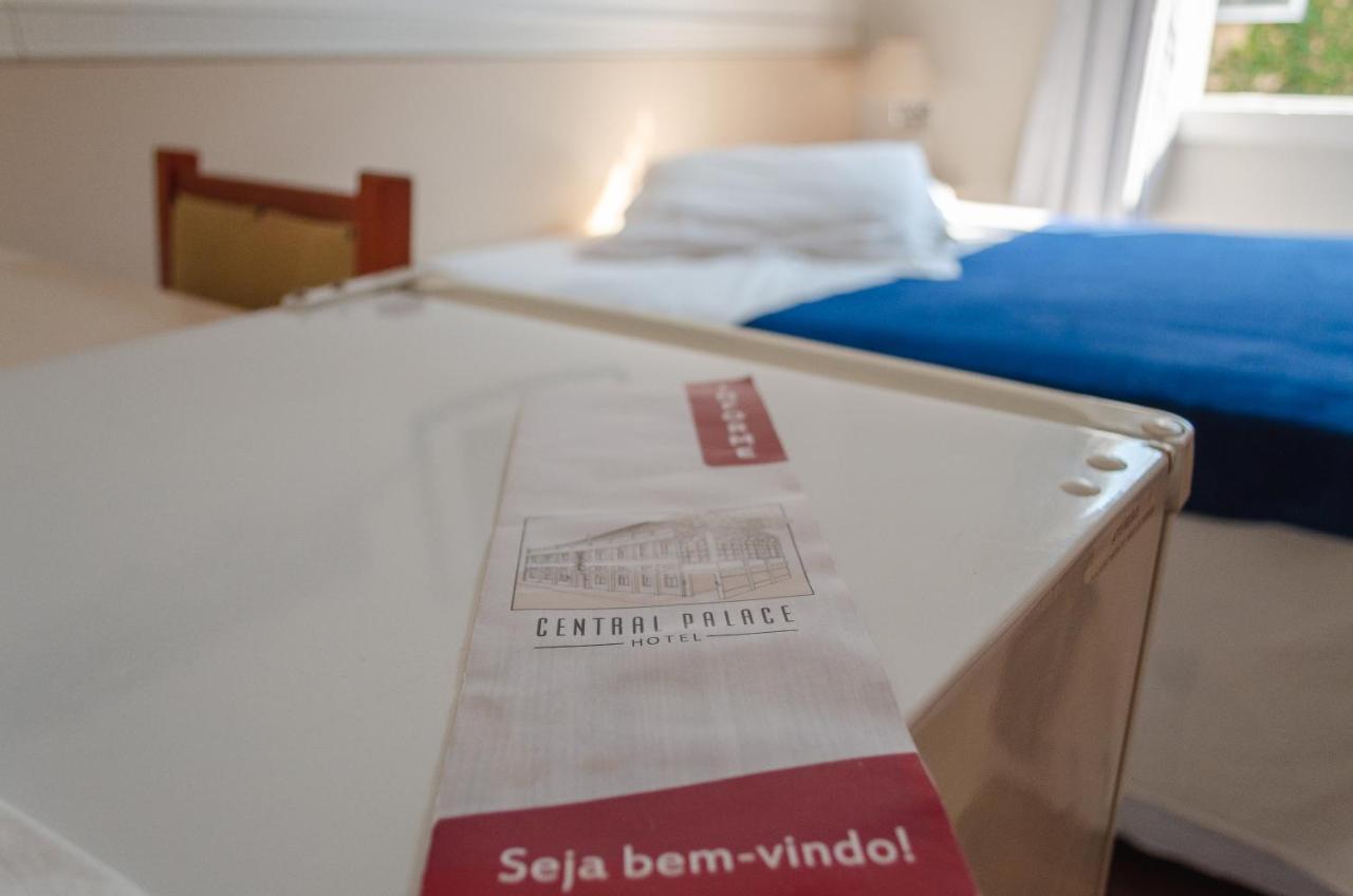 Central Palace Hotel 卡斯特罗 外观 照片